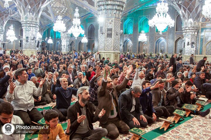 بەڕێوەچوونی گەورەترین کۆبوونەوەی قورئانی جیهان لە بارەگای ئیمام ڕەزا