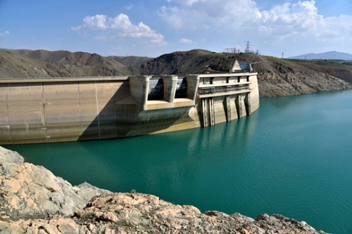 ساخت پوشش بتنی شناور که مانع از تبخیر آب می‌شود