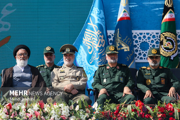 صبحگاه مشترک عهد سربازی در مسجد مقدس جمکران