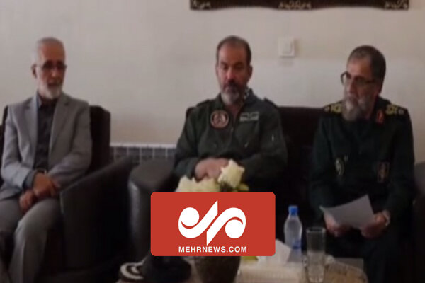 لحظه اعلام خبر تفحص و شناسایی پیکر شهید محمد خاکیزاده