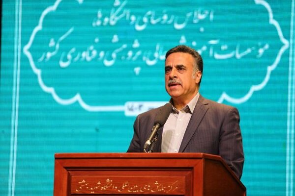 تبیین سیاستهای وزارت علوم برای اجرای شعار وفاق ملی در دانشگاهها
