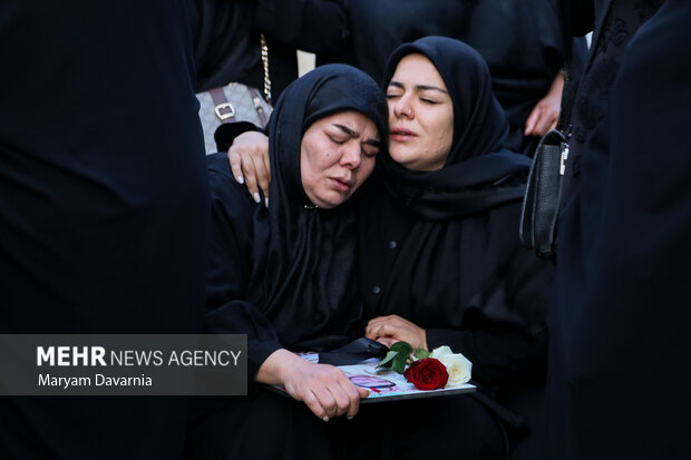 مراسم وداع با شهید مدافع وطن «پارسا سوزنی» در شیروان