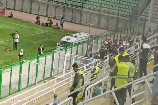 مقصر مرگ هوادار ملوان چه کسی است / مسئولان پرتعداد و بیمسئولیت! 3