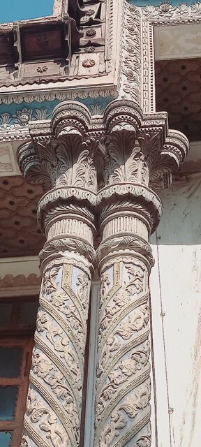 خانهای تاریخی با مبلمان تاشو / دعوای جاریها و ساخت دوبنای مشابه 2