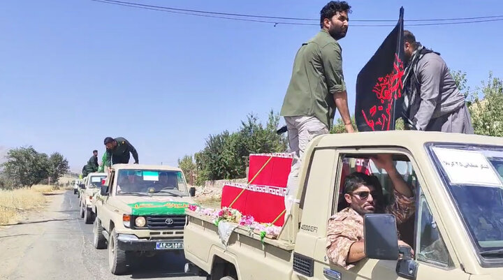 انتقال پیکر 32 شهید از روستای دوله تو به سردشت