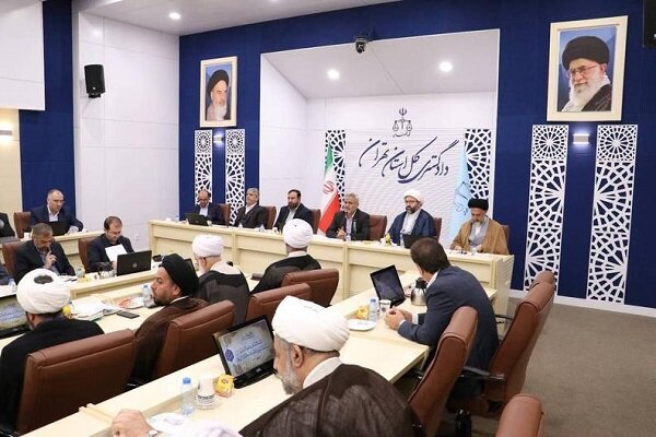 حضور ائمه جمعه در بسیاری از موارد یاریدهنده دستگاه قضا است