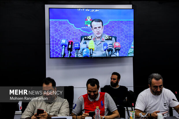 نشست خبری رئیس بنیاد حفظ آثار و نشر ارزشهای دفاع مقدس 3