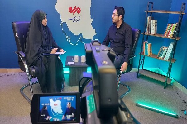 چرا حضور در تشکلها در مدرسه برای دانش آموزان جذاب است؟ چرا حضور در تشکلها در مدرسه برای دانش آموزان جذاب است؟