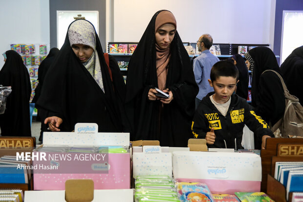 غصه پرقصه والدین دانشآموزان از ثبت نام تا خرید نوشتافزار