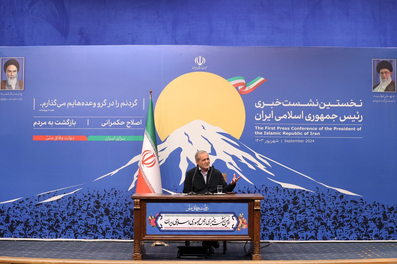 Iran president: No nukes, but missiles stay