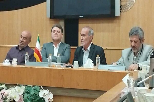 معاون سیاسی وزارت کشور در انتخاب استانداران مشورت میگیرد