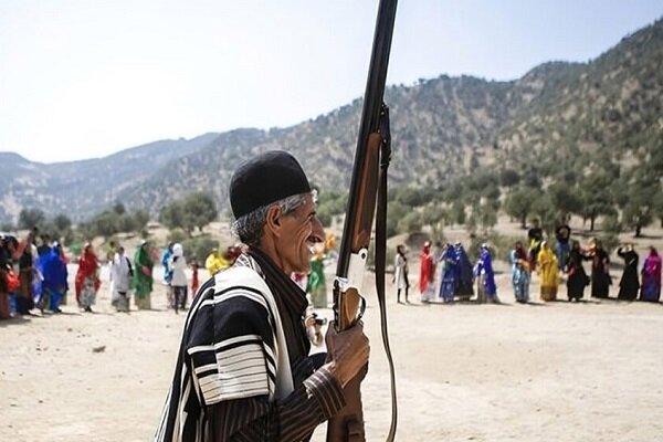 فرهنگسازی و مقابله با رسوم اشتباه