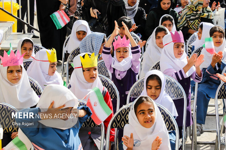 جشن شکوفه‌ها در گرگان