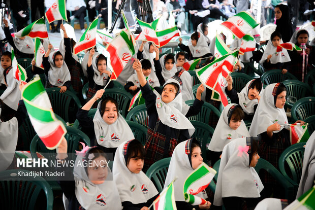 ۳۸هزار دانش آموز کلاس اولی سال تحصیلی خود را در گلستان آغاز کردند