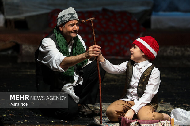 نمایش «حیدر بابایه سلام» در تبریز