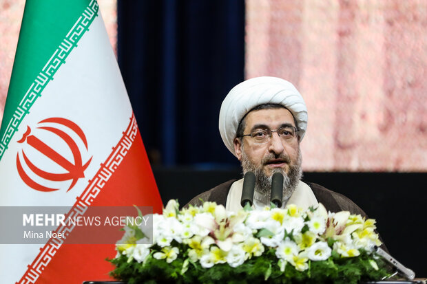 همایش ملی روز شعر و ادب فارسی در تبریز 7