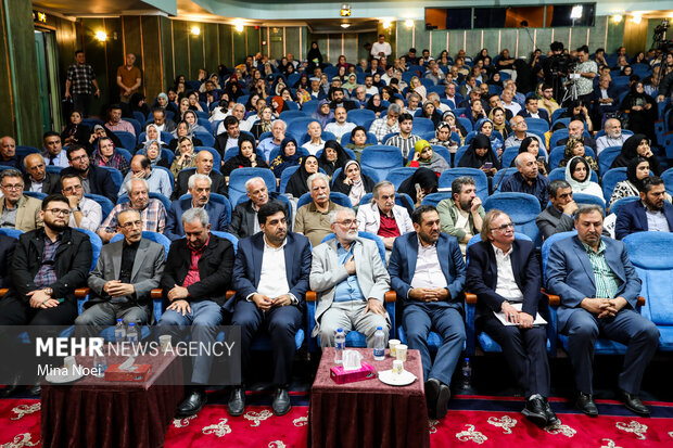 همایش ملی روز شعر و ادب فارسی در تبریز 13