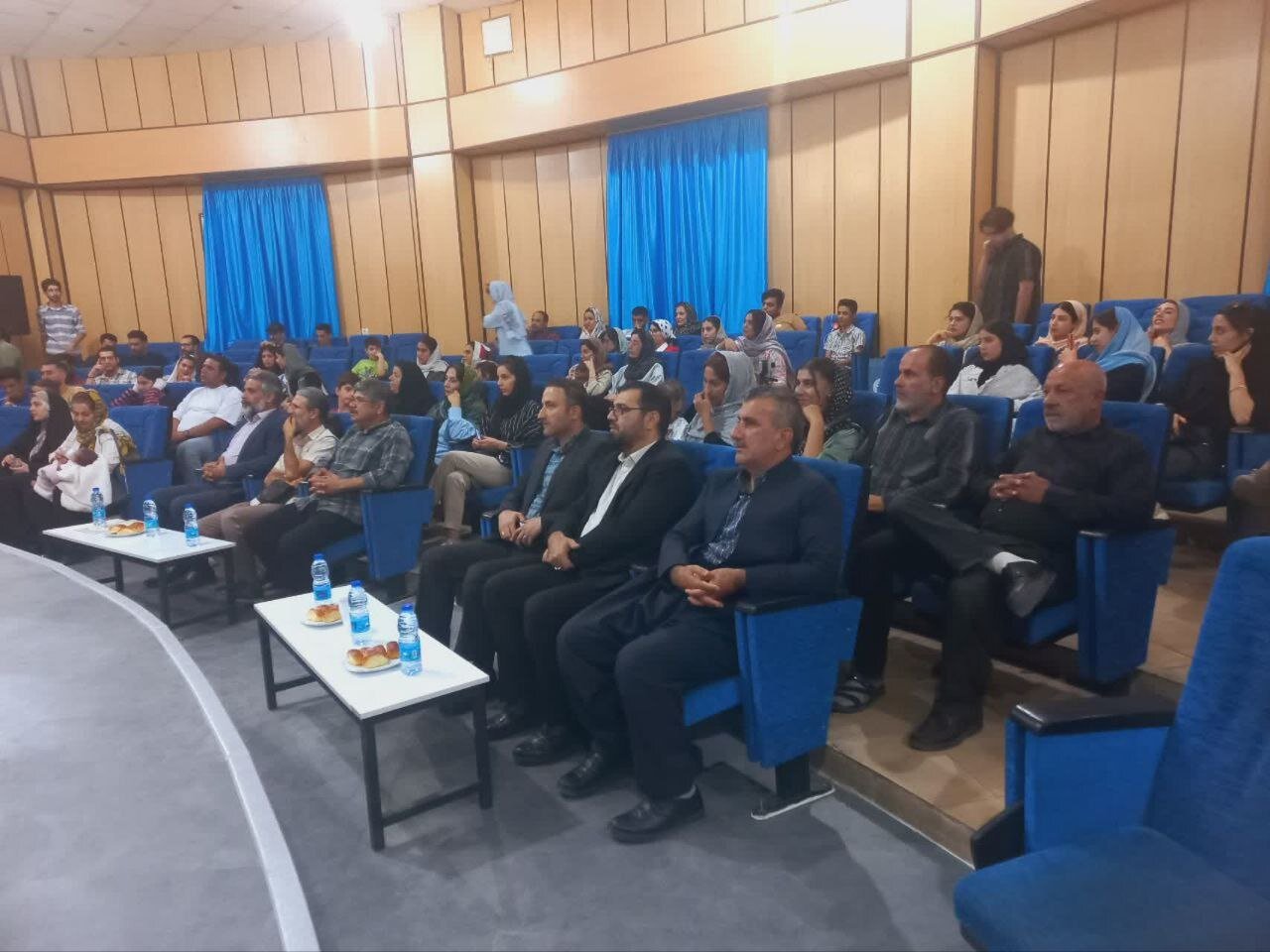 آموزش هنر در کاهش آسیبهای اجتماعی و فرهنگی نقش دارد