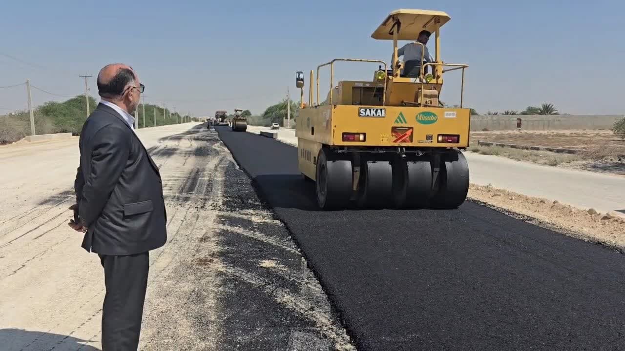 جاده دسترسی به بیمارستان گناوه در هفته دفاع مقدس افتتاح میشود