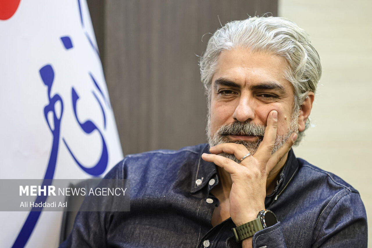 صحنه تئاتر تبدیل به دادگاه شد/ تجربه متفاوت مخاطب در رأیدادن