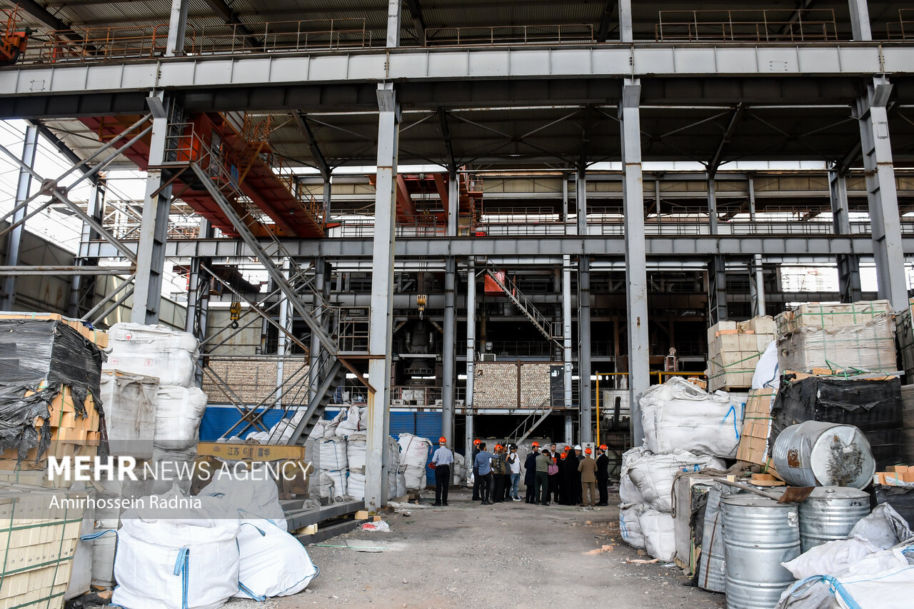 سرمایههای خارجی برای اشتغال زایی در خوسف/توسعه لنگ زیرساخت است