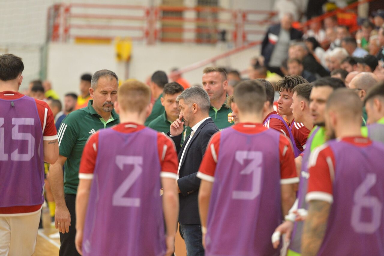 تمجید سرمربی مجارستان از فوتسال ایران/جزو بااستعدادهای جهان هستید تمجید سرمربی مجارستان از فوتسال ایران/جزو بااستعدادهای جهان هستید