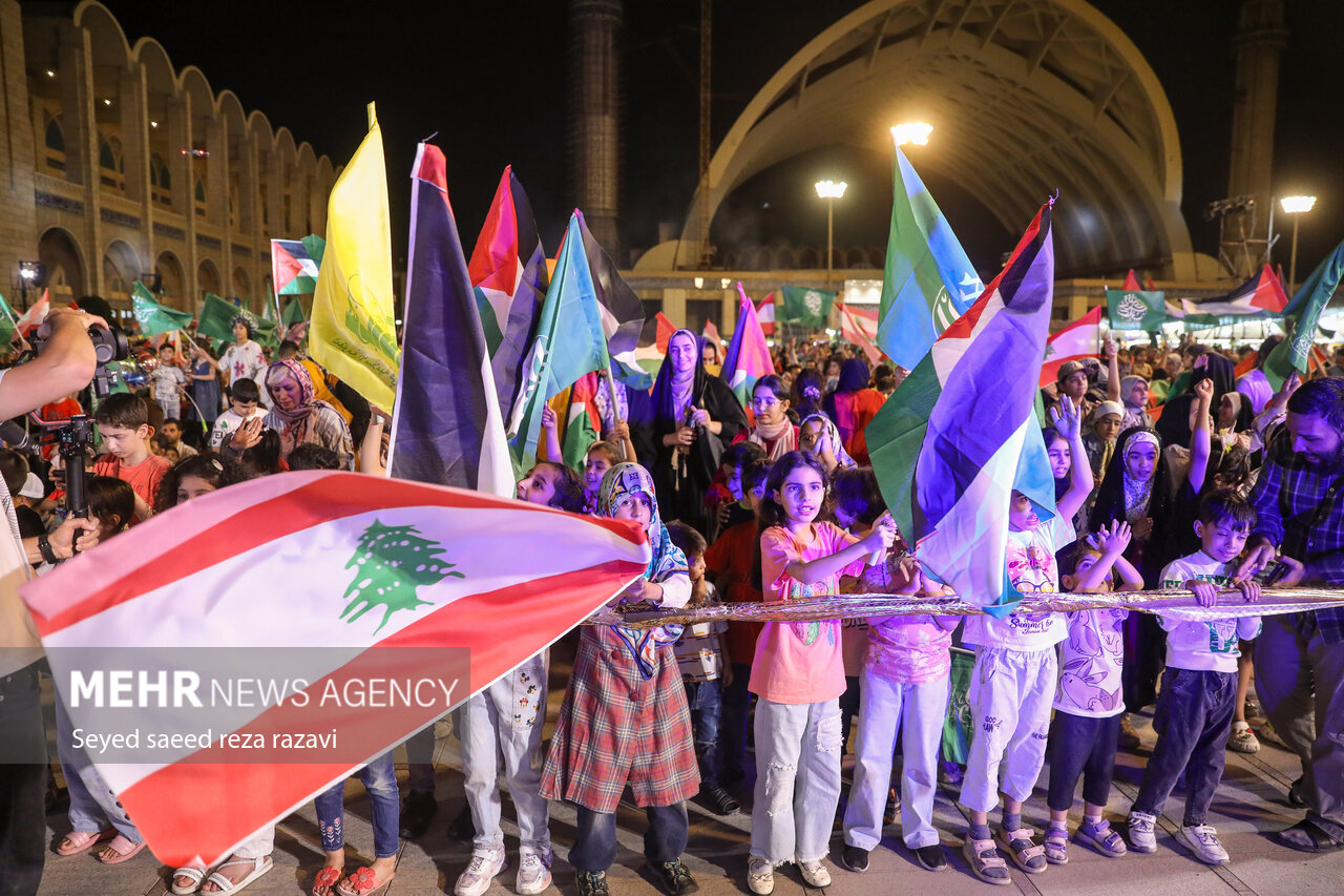 گرامیداشت یاد مظلومان غزه و لبنان همپای شادمانی از جشن وحدت