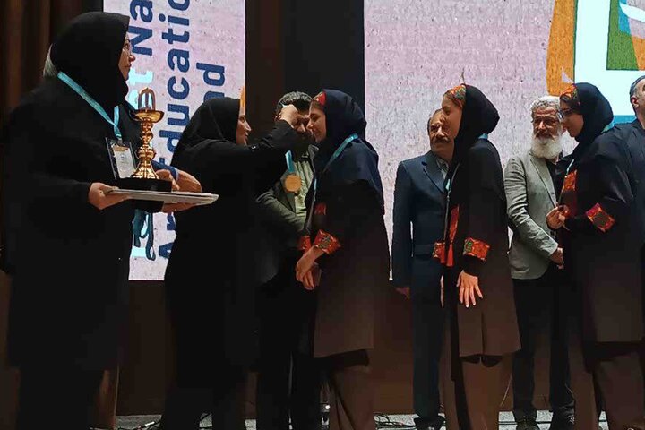 برگزیدگان المپیاد ملی آموزش هنر معرفی شدند برگزیدگان المپیاد ملی آموزش هنر معرفی شدند