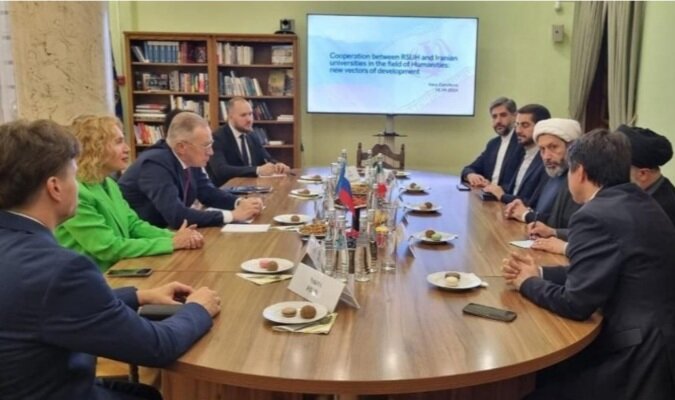 تاکید ایمانی پور بر لزوم گفتوگو بین اندیشمندان ایران و مسکو