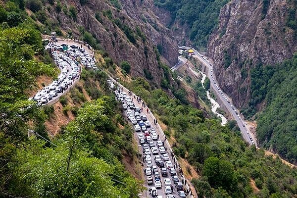 ترافیک سنگین محورهای چالوس و رشت - قزوین / تردد از محور هراز روان است