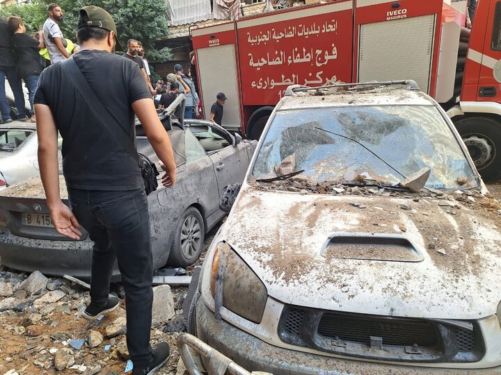 Siyonist İsrail Beyrut'u bombaladı Siyonist İsrail Beyrut'u bombaladı