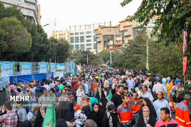 احتفالات المولد النبوي الشريف محمد(ص) في  ایران 