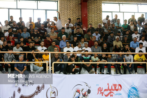 لیگ برتر کشتی آزاد - صنایع معینیپور بجنورد و مقاومت البرز 2