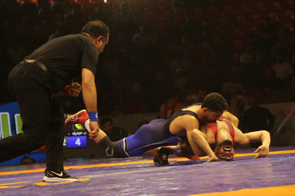 زمان لیگ برتر کشتی تغییر نمیکند / حضور روسها این فصل چشمگیر است