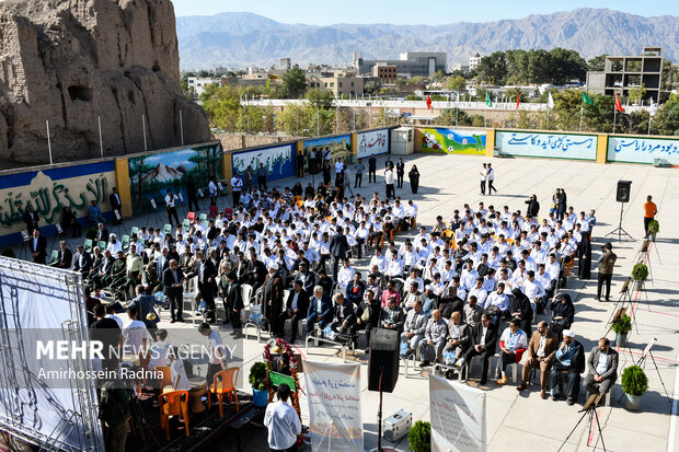 آئین بازگشایی مدارس در بیرجند