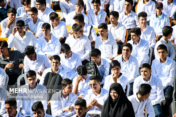 آئین بازگشایی مدارس در بیرجند