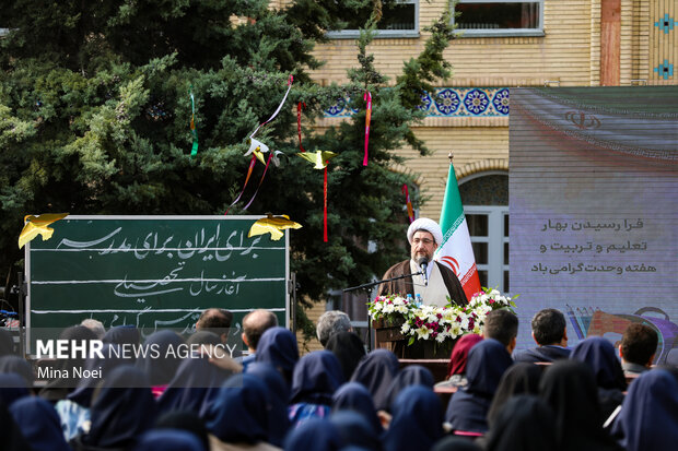 آئین بازگشایی مدارس در تبریز