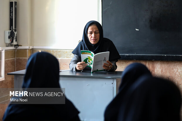 آئین بازگشایی مدارس در تبریز