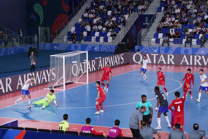 فوتسال ایران می تواند از سد مراکش عبور کند/ انتقاد از نیمه اول! فوتسال ایران می تواند از سد مراکش عبور کند/ انتقاد از نیمه اول!