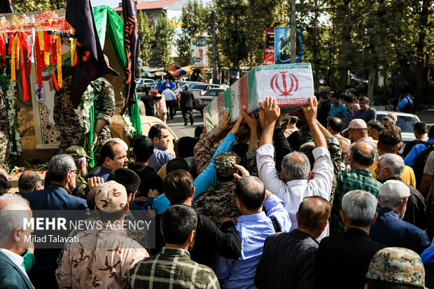 پیکر شهید امنیت «مشفق خاکپوری» در آزادشهر تشییع شد