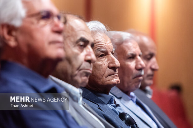 مراسم رونمایی کتاب «آذرخش و رقص فانتومها» 4