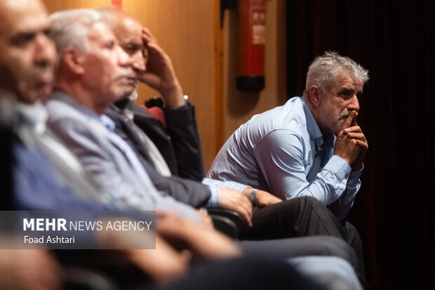 مراسم رونمایی کتاب «آذرخش و رقص فانتومها» 12