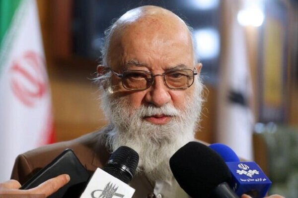 مشکل تاکسیهای برقی باید در دولت حل شود