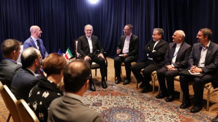 Tehran ready to negotiate on nuclear issue