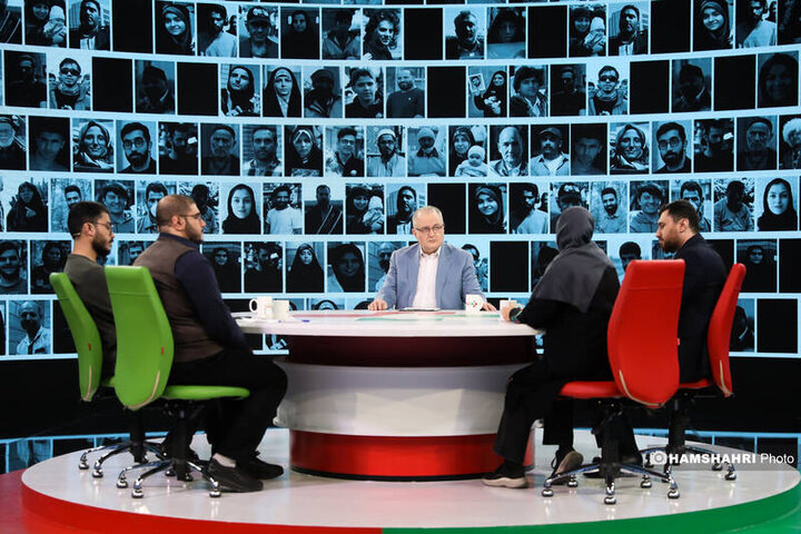 تهیهکننده «به اضافه یک» از اصلاحات نیوز و انتخاب شکایت میکند