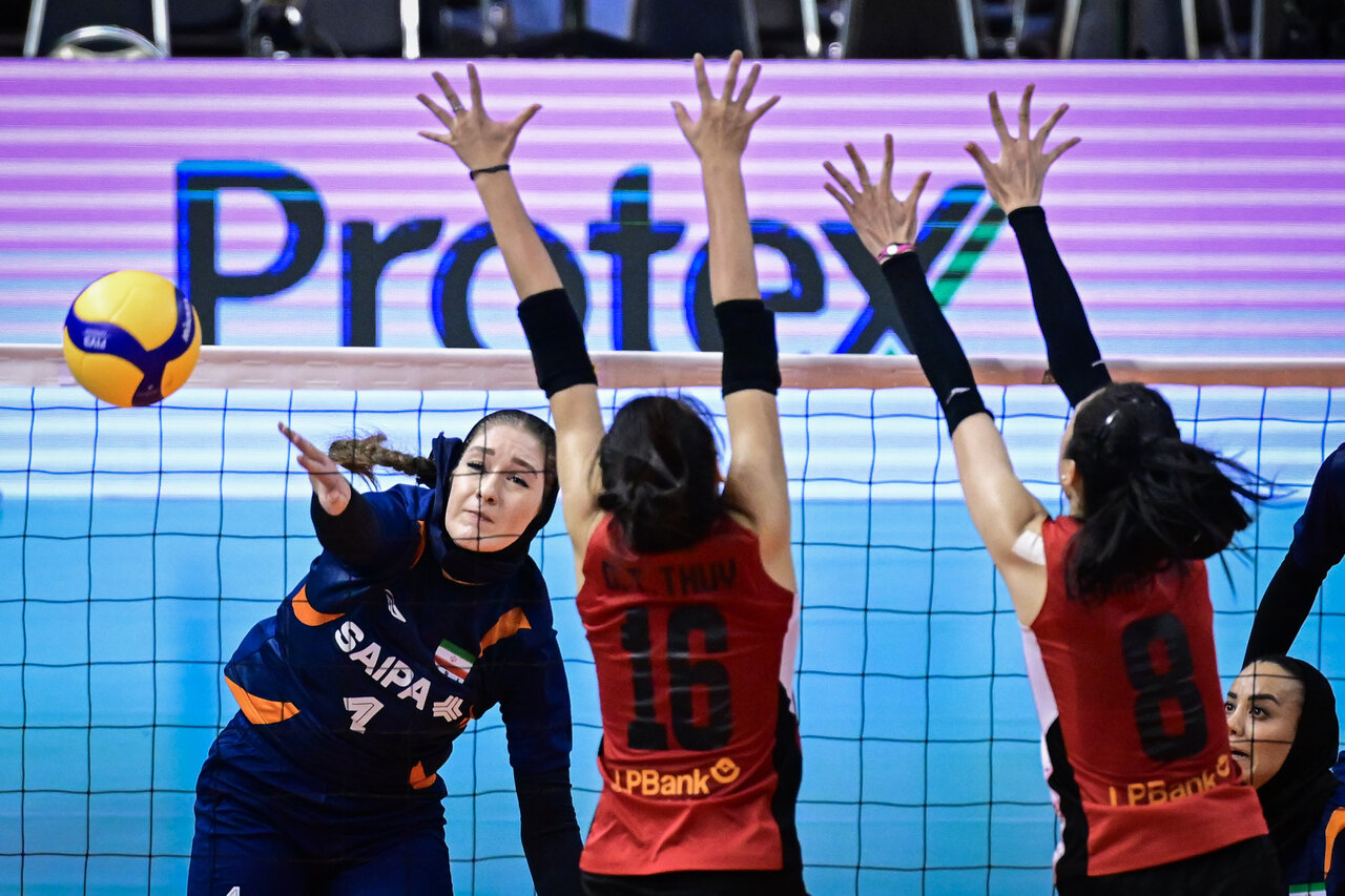 Saipa volleyball club