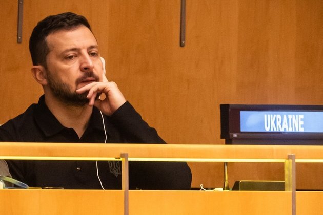 زلنسکی: پیوستن اوکراین به اتحادیه اروپا را ضمانت امنیتی میدانیم