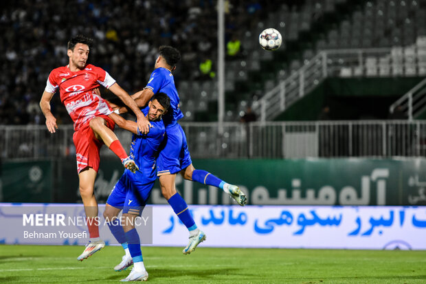 استقلال و پرسپولیس - دربی ۱۰۴