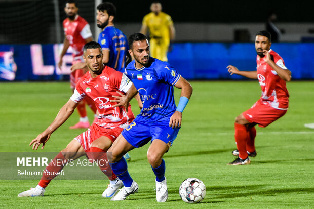 استقلال و پرسپولیس - دربی ۱۰۴