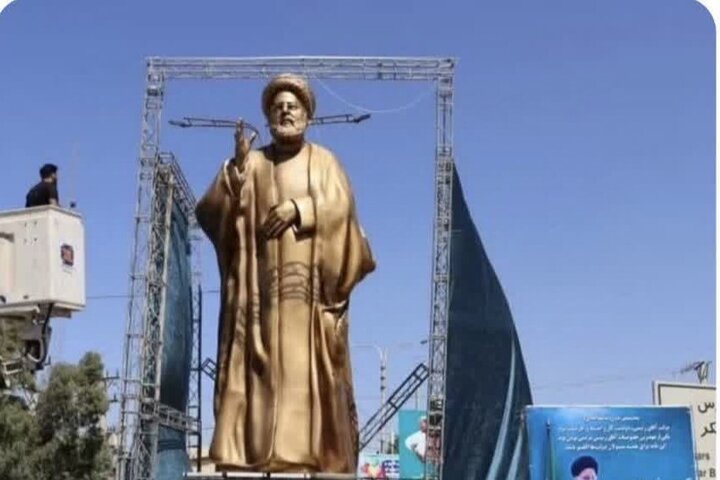 Şehit Reisi'nin heykeli Ahvaz’da görücüye çıkarıldı Şehit Reisi'nin heykeli Ahvaz’da görücüye çıkarıldı
